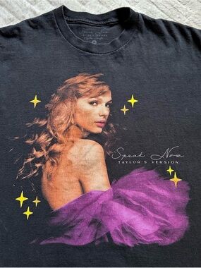 Taylor Swift "Speak Now" Graphic Tee - Black & Purple medium